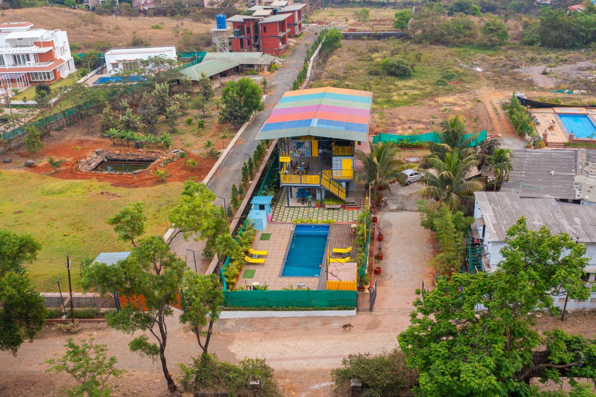 Boxtel Lonavala Vandrarhem Exteriör bild